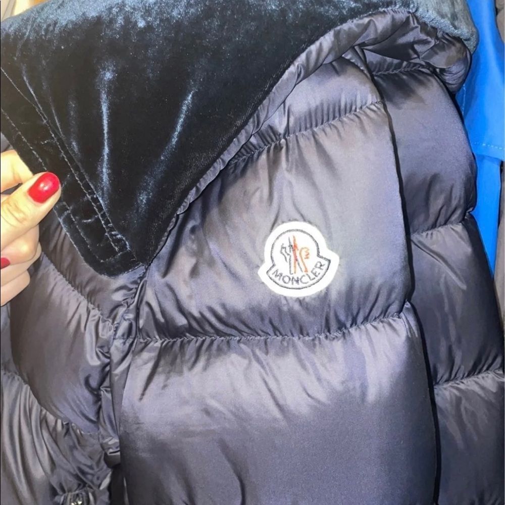 *SOLD* Moncler velvet collar Torcon Puffer - Picture 15 of 16